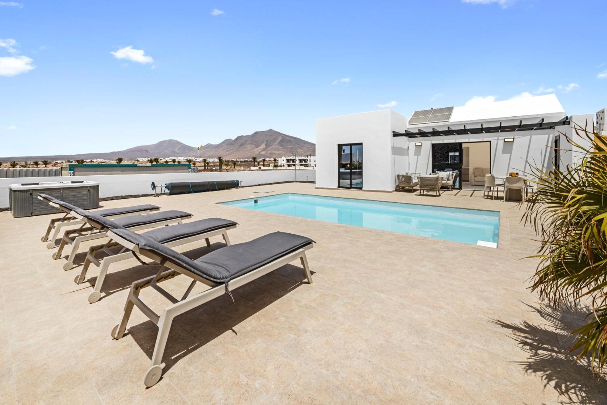 Lanzarote Villas Marina Volcan Playa Blanca  Extérieur photo